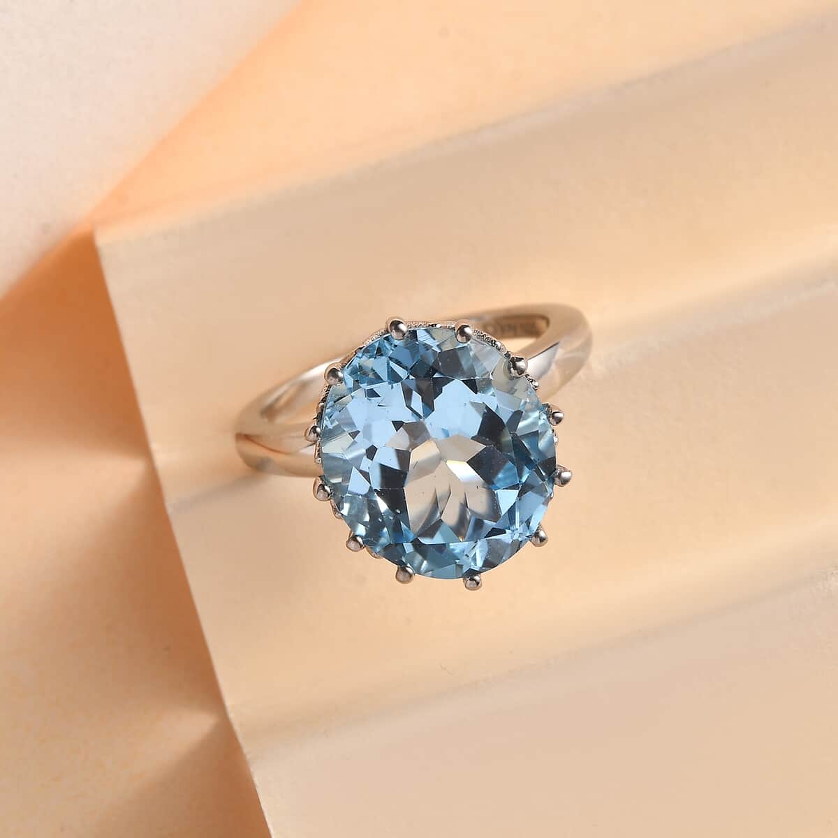 Sky Bue Topaz Solitaire Ring in Platinum Over Sterling Silver (Size 6.0) 9.25 ctw image number 1