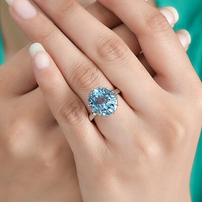 Sky Blue Topaz 9.25 ctw Solitaire Ring in Platinum Over Sterling Silver (Size 6.0)