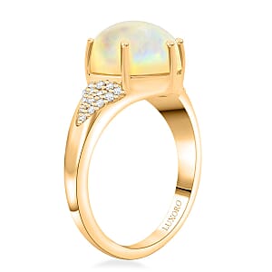Certified & Appraised Luxoro 10K Yellow Gold AAA Ethiopian Welo Opal and G-H I2 Diamond Ring (Size 7.0) 2.80 ctw