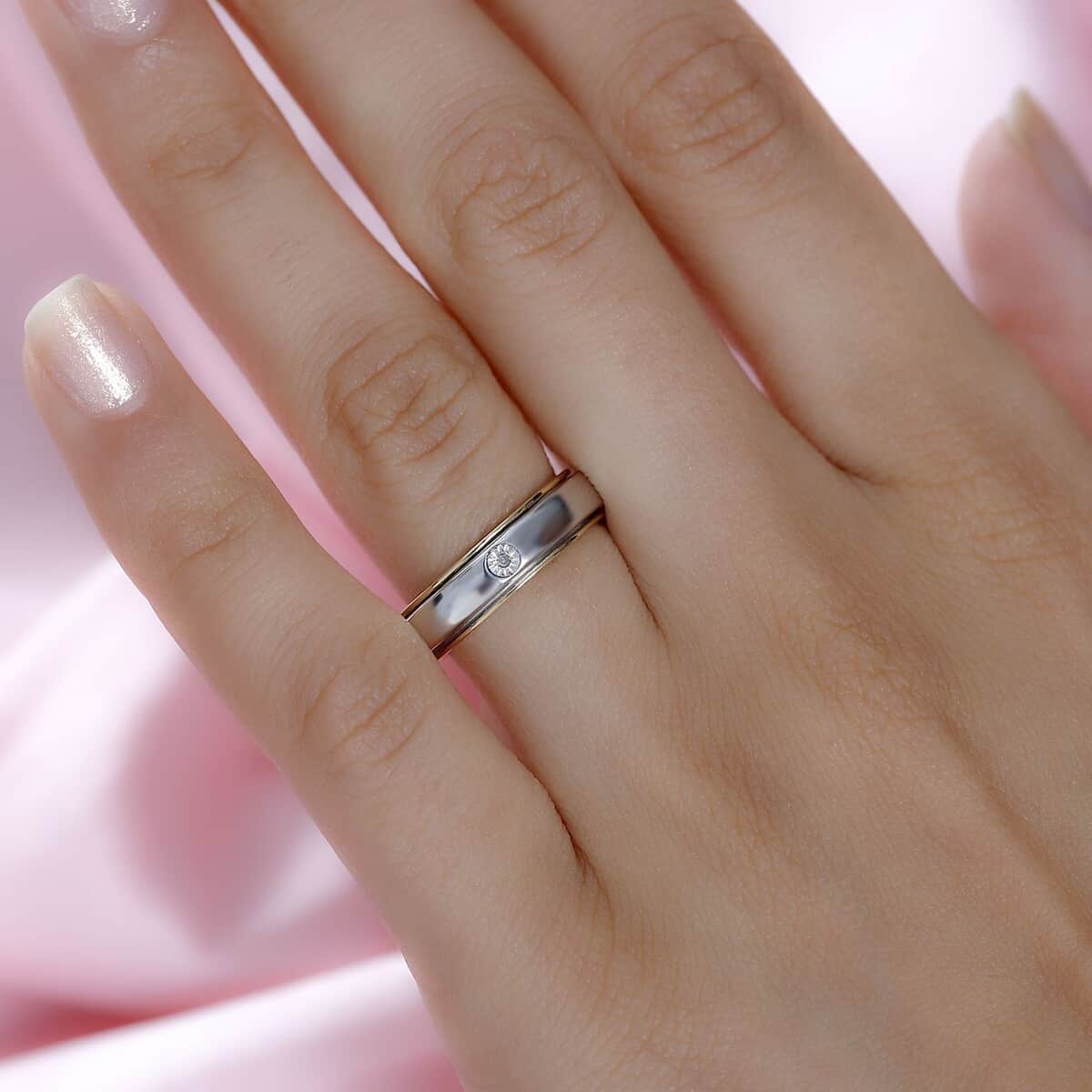 Diamond Accent Band Ring in 14K YG and Platinum Over Sterling Silver (Size 6) image number 2