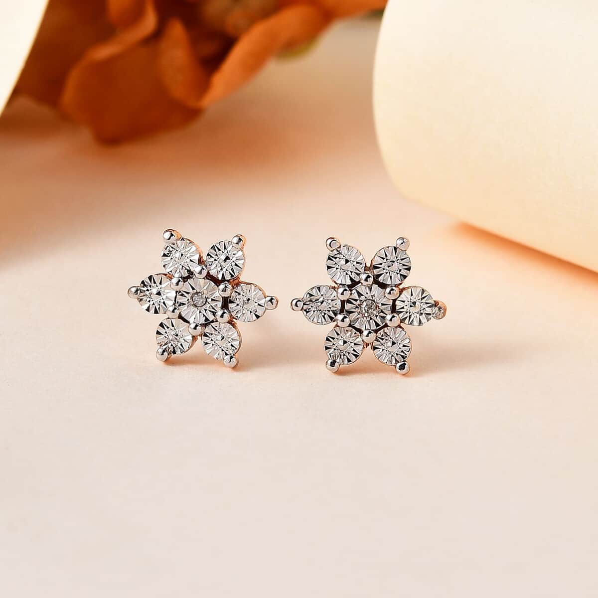 Diamond Accent Star Stud Earrings in Vermeil Yellow Gold Over Sterling Silver image number 1