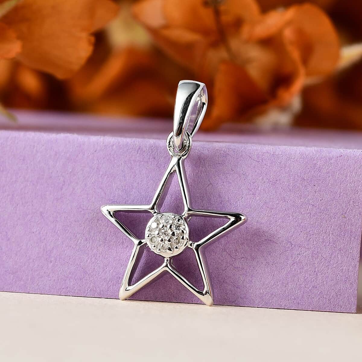 Luxoro 10K White Gold G-H I3 Diamond Accent Star Pendant image number 1