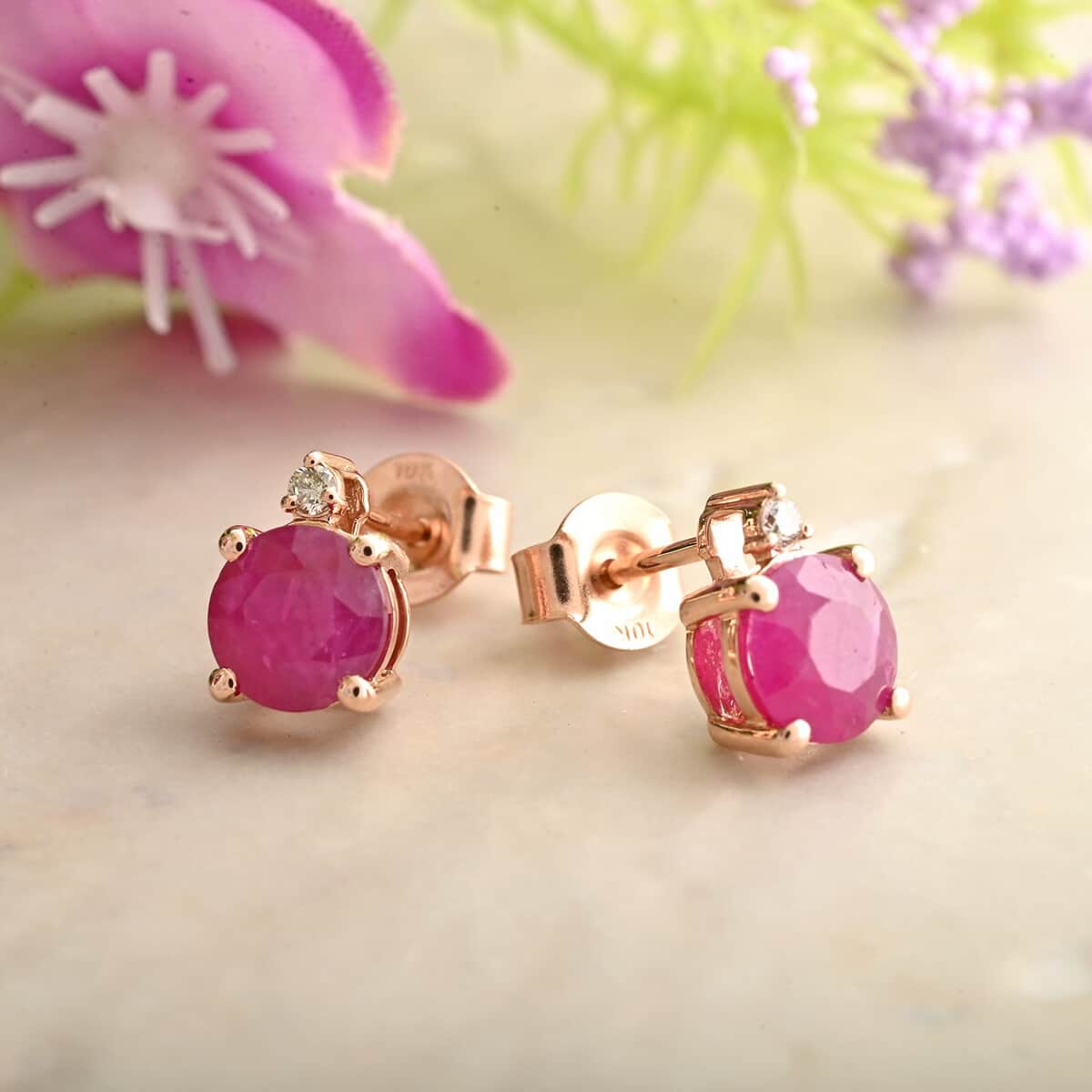 Certified & Appraised Luxoro 10K Rose Gold AAA Mozambique Ruby and I2 Diamond Earrings 2.00 ctw image number 1
