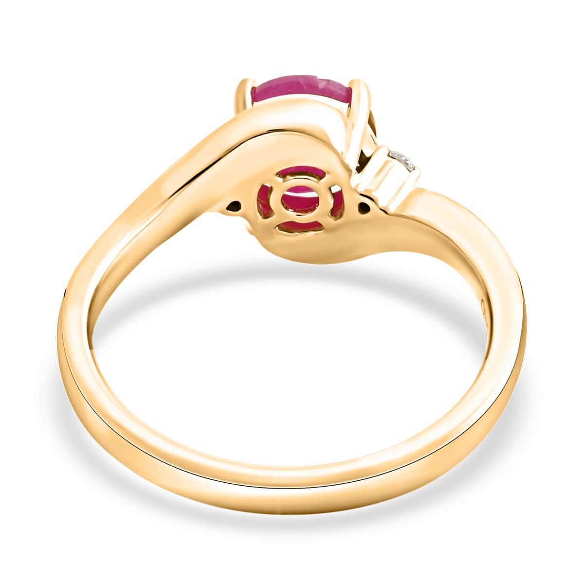 Certified & Appraised Luxoro 14K Yellow Gold AAA Mozambique Ruby and I2 Diamond Ring (Size 8.0) 1.80 ctw image number 4