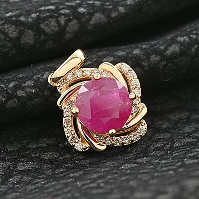 Certified & Appraised Luxoro 14K Yellow Gold AAA Mozambique Ruby and I2 Diamond Pendant 2.15 ctw