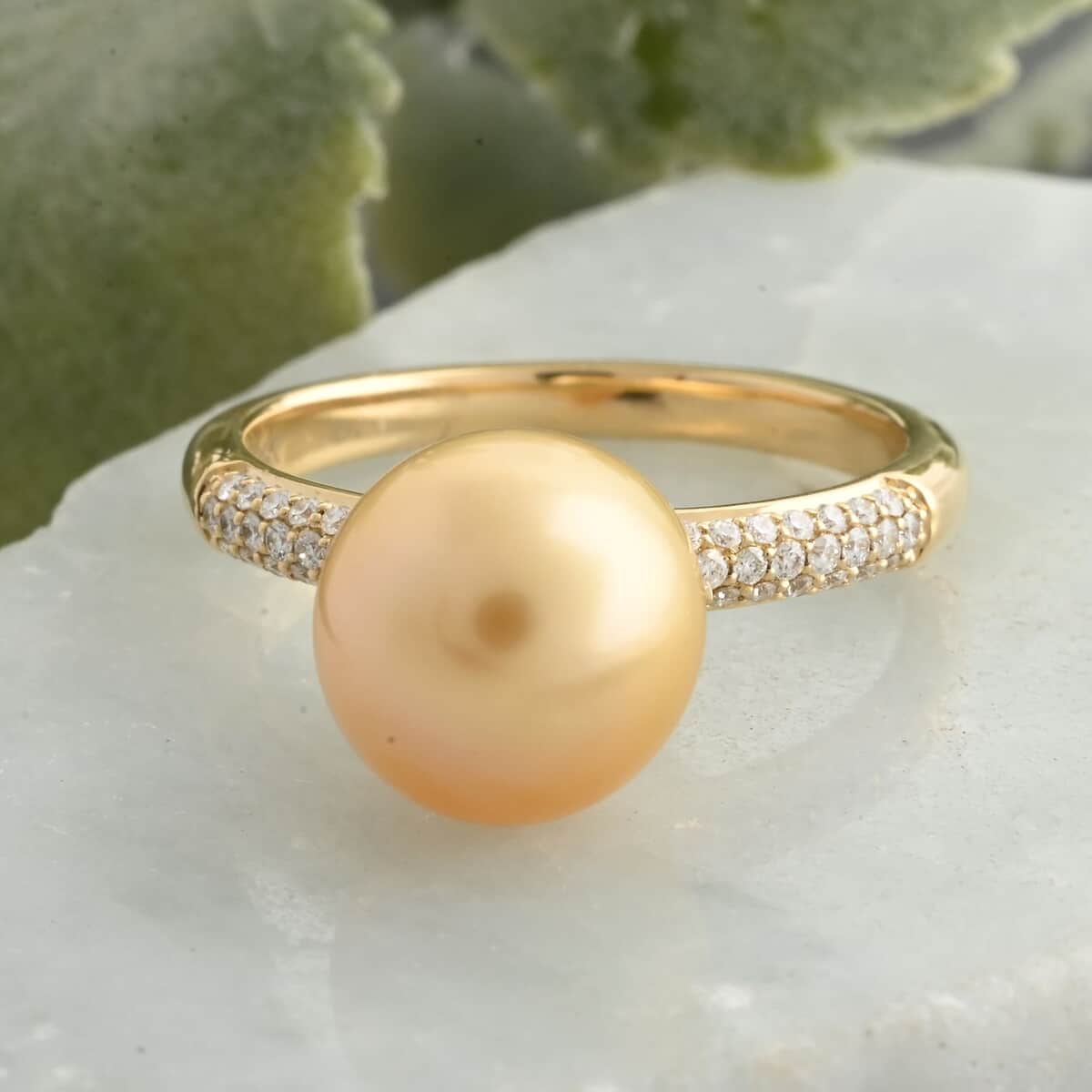 Certified & Appraised Iliana 18K Yellow Gold AAA South Sea Golden Pearl and G-H SI Diamond Ring (Size 10.0) 0.19 ctw image number 1