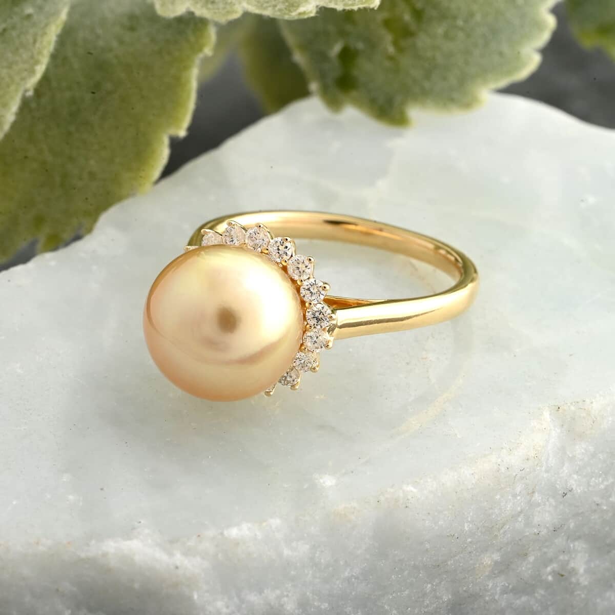 Certified & Appraised Iliana 18K Yellow Gold AAA South Sea Golden Pearl and G-H SI Diamond Ring (Size 10.0) 0.33 ctw image number 1