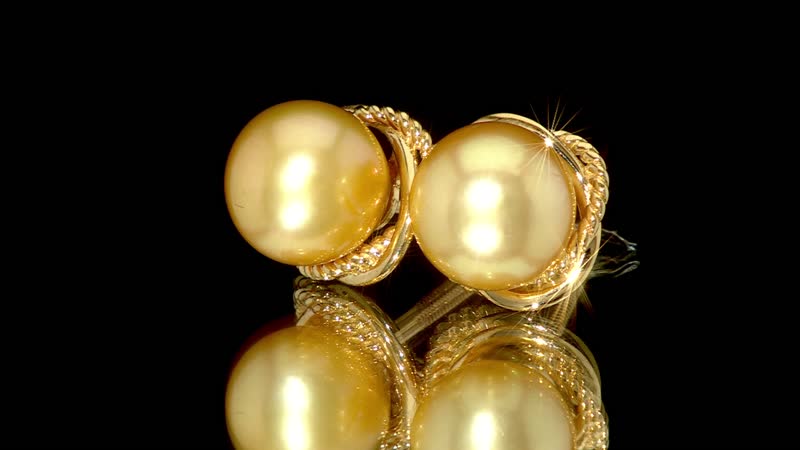 Certified & Appraised Iliana 18K Yellow Gold AAA South Sea Golden Pearl (7.5-7.9mm) Earrings