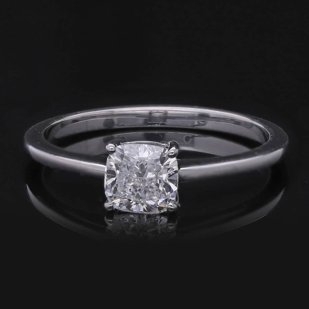 IGI Certified 14K White Gold Luxuriant Lab Grown Diamond (VS) Solitaire Ring (Size 8.0) 1.00 ctw image number 1