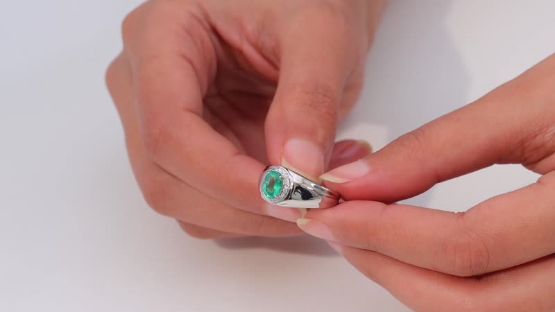 St.Paricks Day Deal Rhapsody 950 Platinum AAAA Kagem Zambian Emerald, Diamond (E-F, VS2) Men's Ring (Size 10.0) (9.15 g) 1.20 ctw