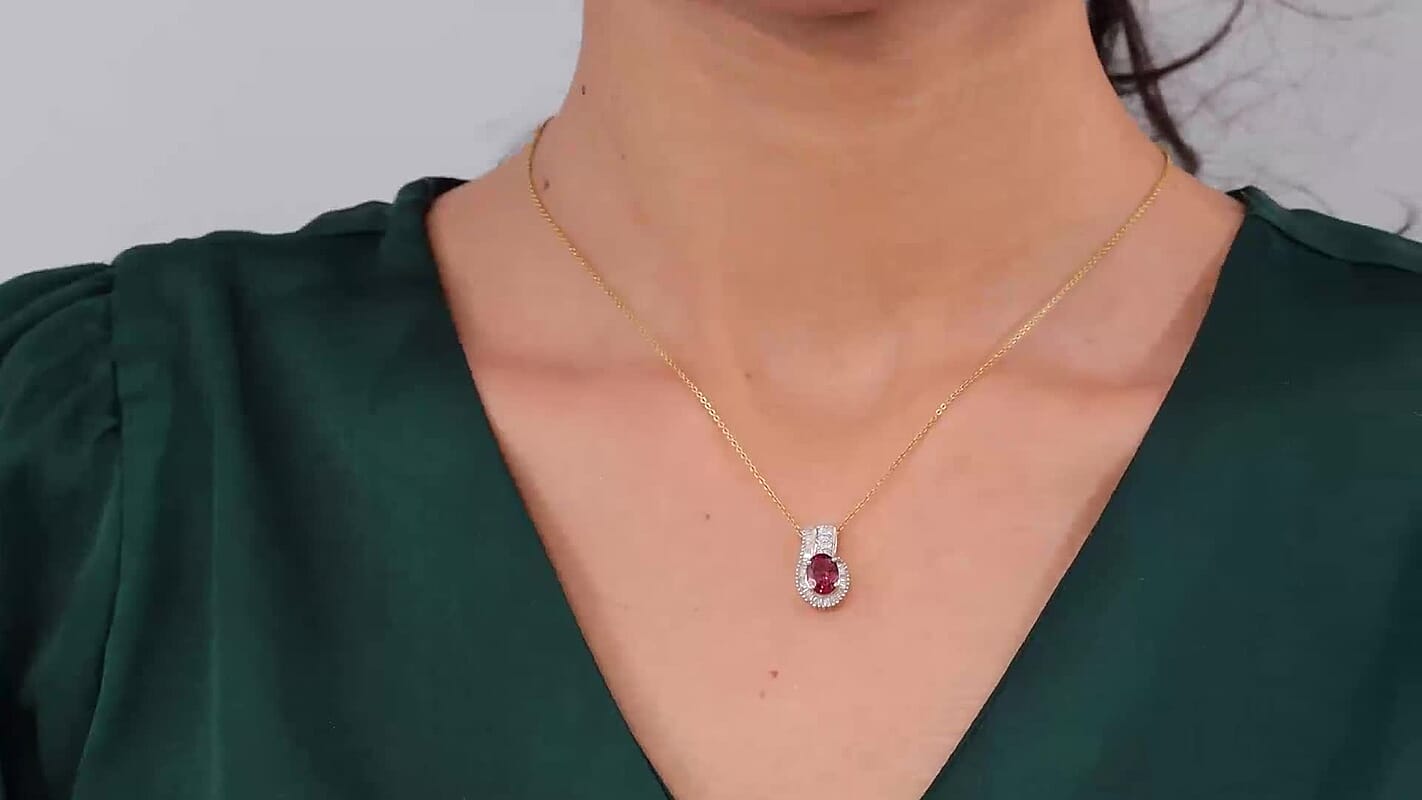 Luxoro 14K Yellow Gold AAA Ouro Fino Rubellite and G-H I2 Diamond Pendant without Chain 1.65 ctw