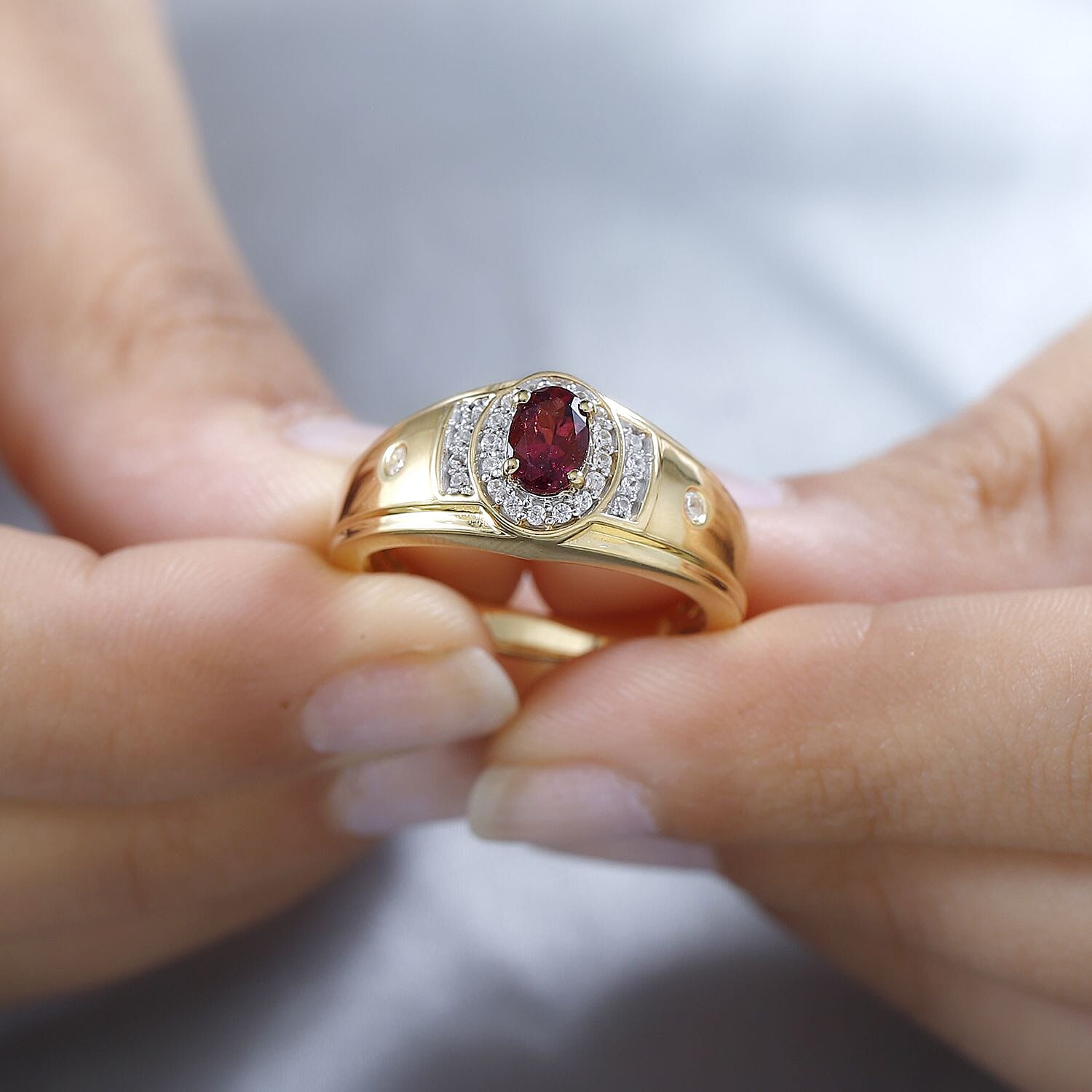 AAA Ouro Fino Rubellite and White Zircon Men' s Ring in Vermeil Yellow Gold Over Sterling Silver (Size 10.0) 1.00 ctw