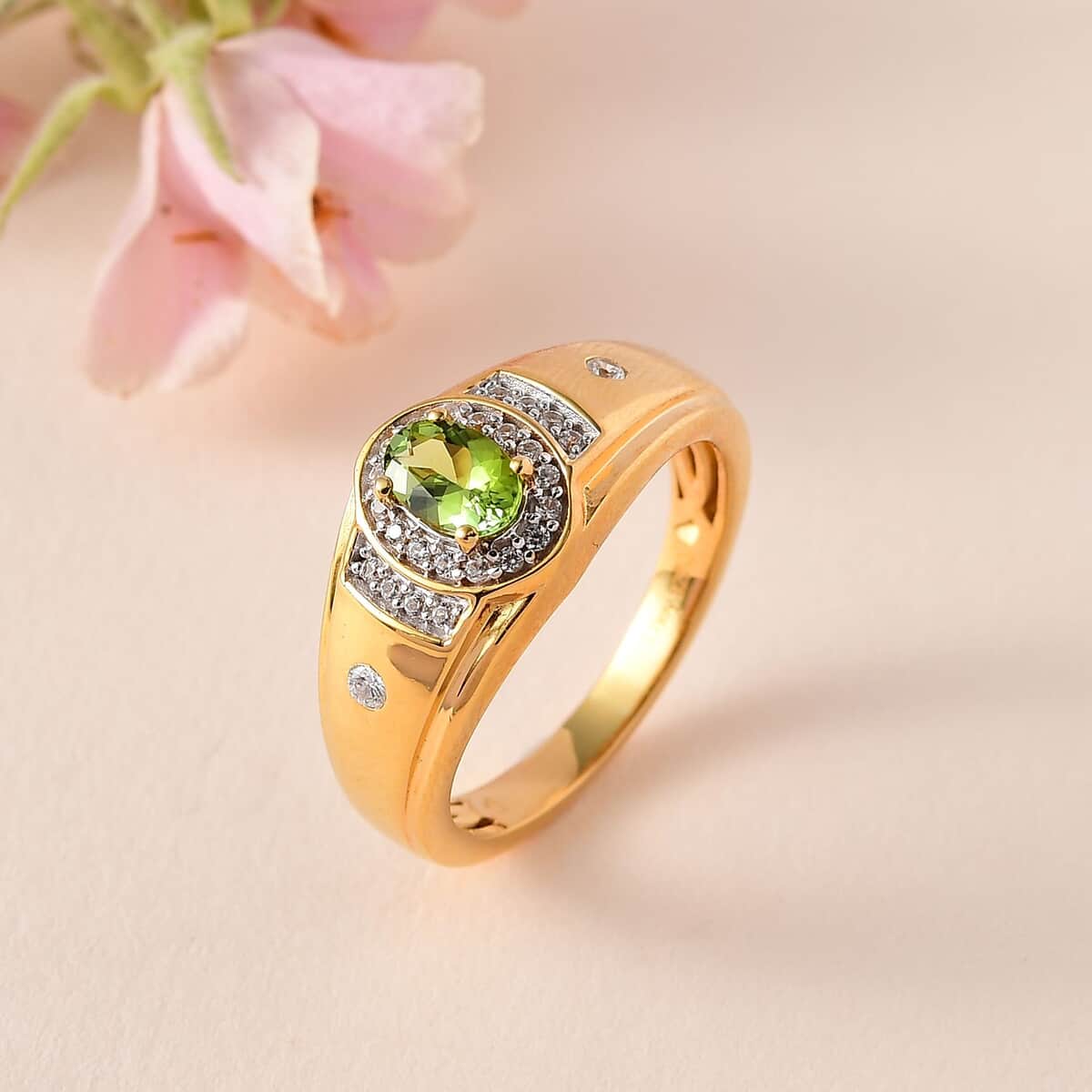 AAA Natural Calabar Green Tourmaline and White Zircon Men's Ring in Vermeil Yellow Gold Over Sterling Silver (Size 10.0) 0.90 ctw image number 1