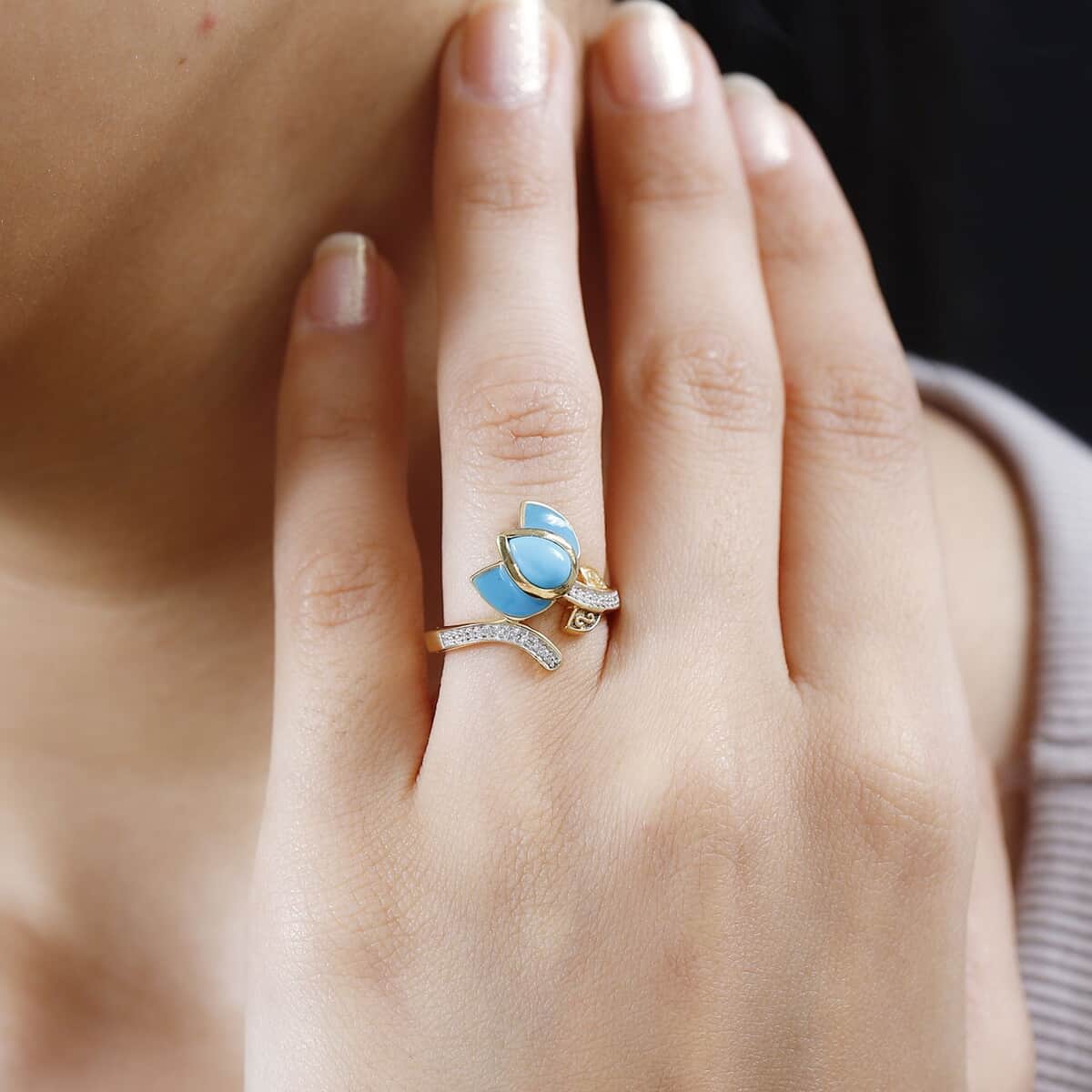 Sleeping Beauty Turquoise and White Zircon Enameled Flower Ring in Vermeil Yellow Gold Over Sterling Silver (Size 5.0) 0.75 ctw image number 2