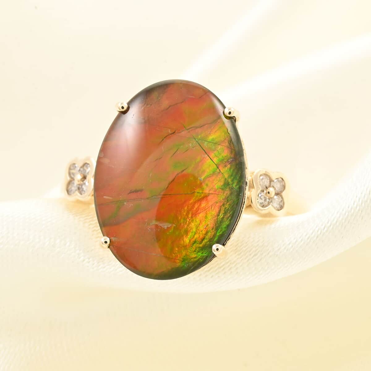 Certified & Appraised Luxoro AAA Canadian Ammolite and G-H I2 Diamond 0.10 ctw Ring in 10K Yellow Gold (Size 6.0) image number 1