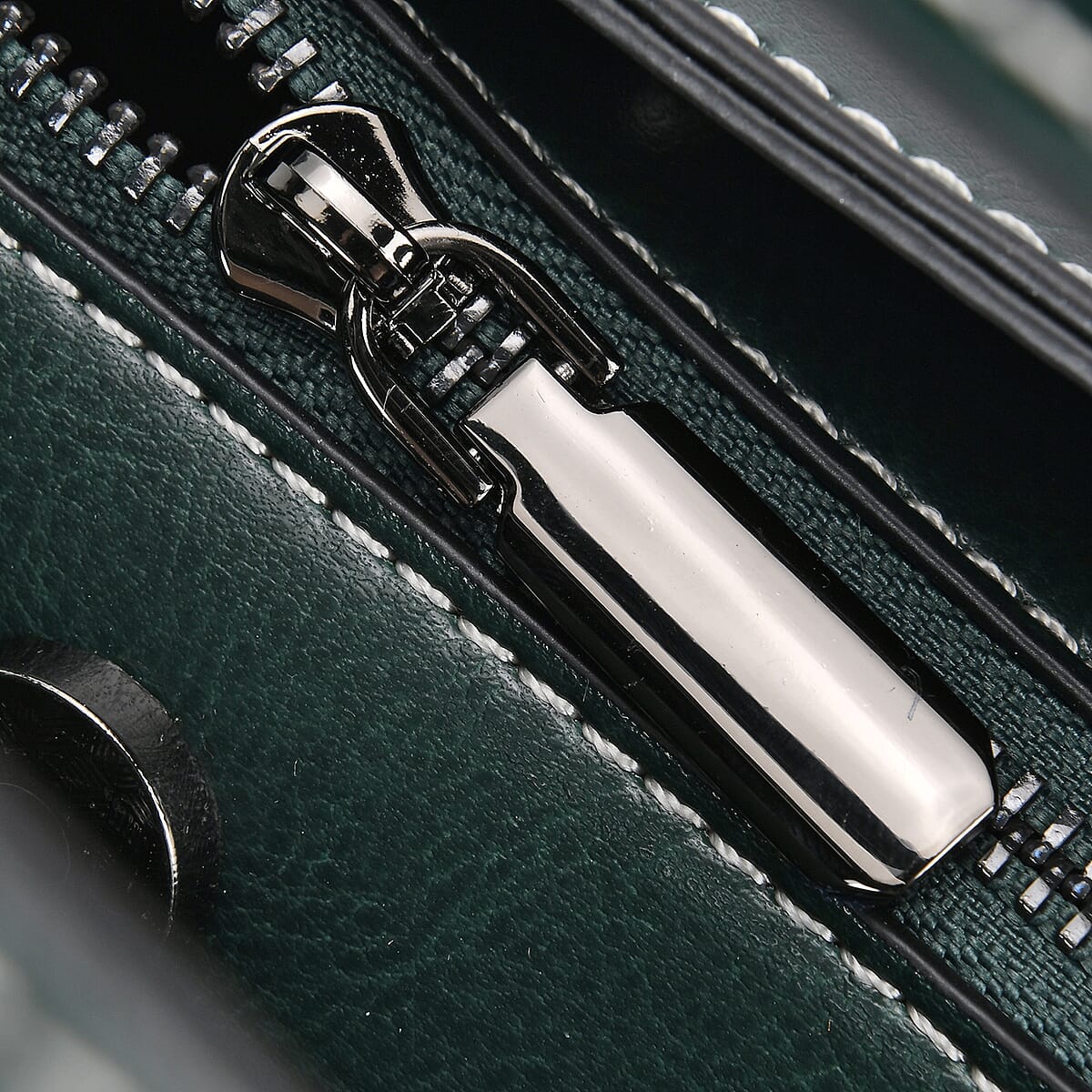 Green Genuine Leather Crossbody Bag with Handle Drop and Long Shoulder Strap image number 5
