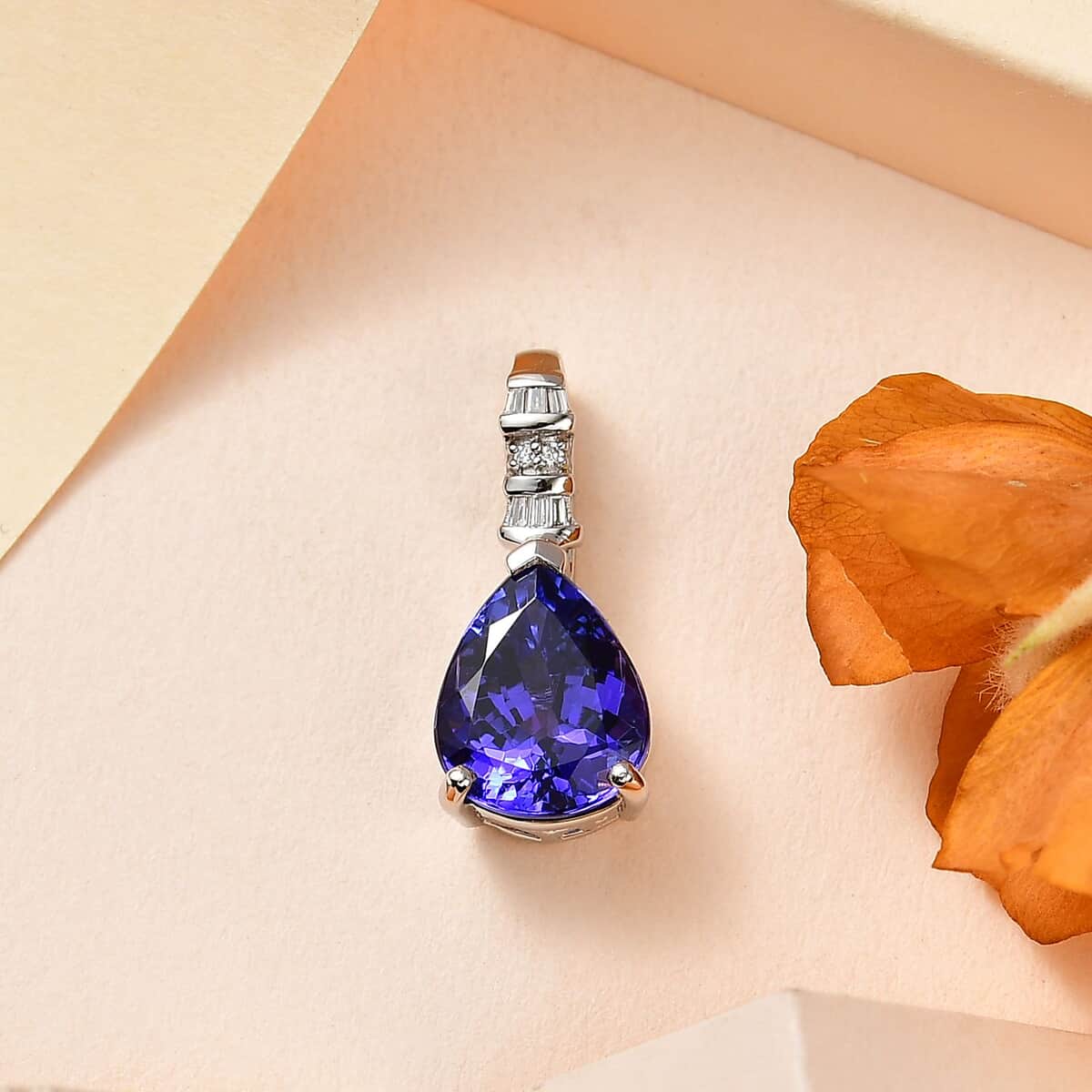 Rhapsody 950 Platinum AAAA Tanzanite and E-F VS Diamond Statement Pendant 2.75 ctw image number 1