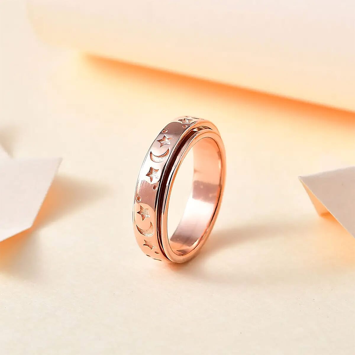 Vermeil Rose Gold Over Sterling Silver Moon Star Spinner Ring (Size 8.0) 4.50 Grams image number 1