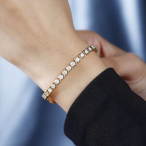 Moissanite Line Bracelet in Vermeil Yellow Gold Over Sterling Silver (7.25 In) 4.00 ctw