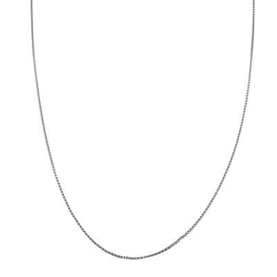 Italian Box Chain Necklace in Sterling Silver 24 Inches 2.60 Grams