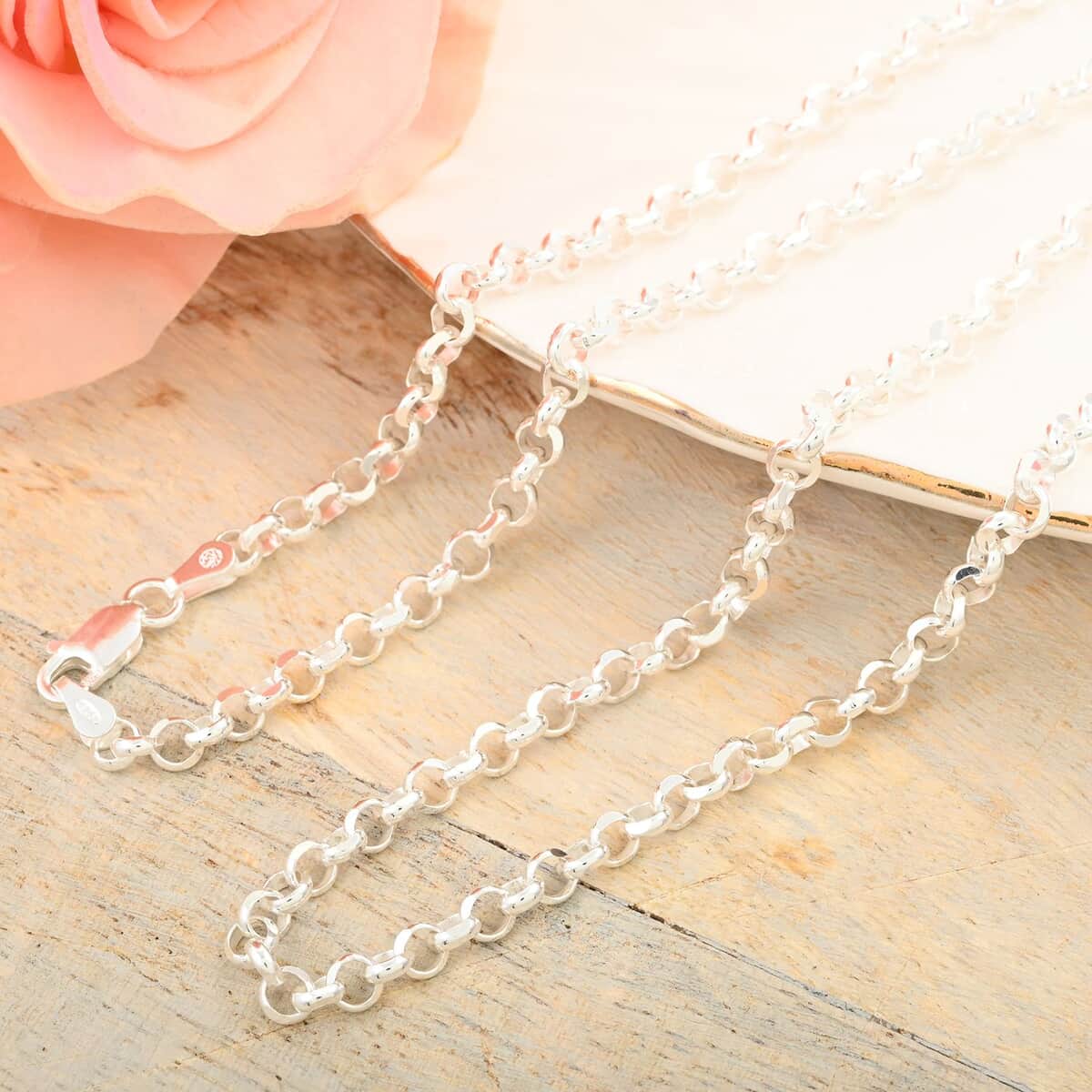 Italian Sterling Silver Flat Rolo Diamond-cut Chain Necklace 24 Inches 12.70 Grams image number 1