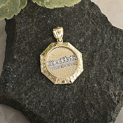 Made in America 10K Yellow and White Gold Supper Medallion Pendant 2.6 Grams