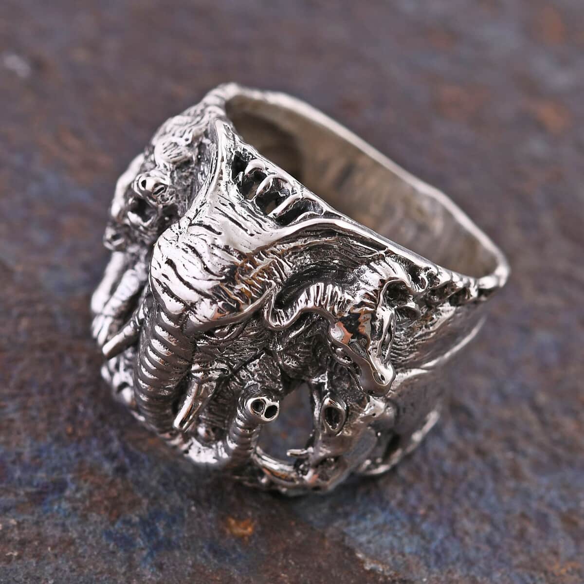 Bali Legacy Sterling Silver Safari Animal Ring (Size 5.0) 11.35 Grams image number 1