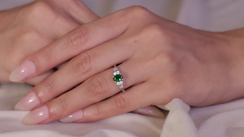 Chrome Diopside, White Zircon Ring in Platinum Over Sterling Silver (Size 10.0) 1.25 ctw