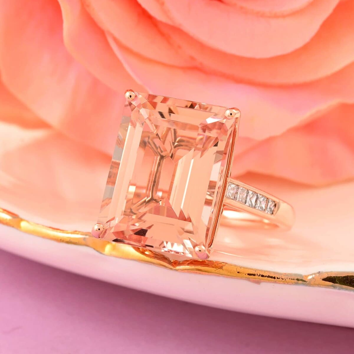 18K Rose Gold AAA Morganite , White Diamond SI Ring , Gold Wt. 5.09 g 12.55 ctw (Size 7.5) image number 2
