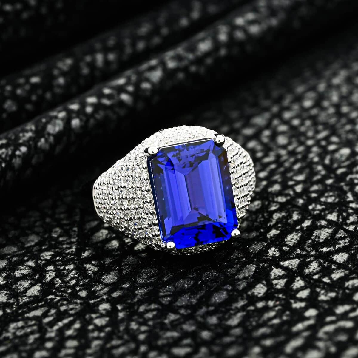 Certified & Appraised Rhapsody 950 Platinum AAAA Tanzanite and E-F VS Diamond Ring 9.15 Grams 6.75 ctw image number 1