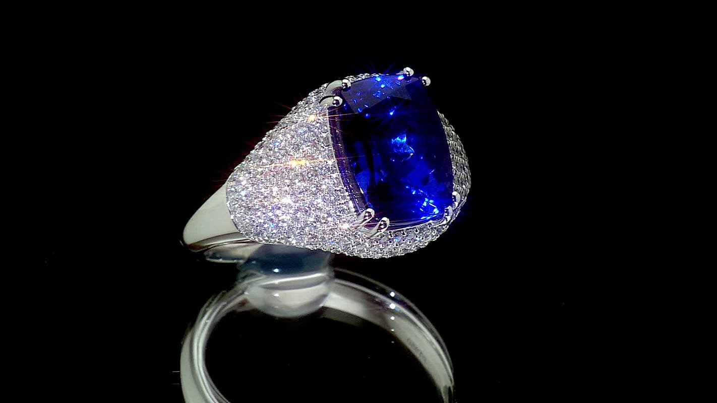 Certified & Appraised Rhapsody 950 Platinum AAAA Tanzanite and E-F VS Diamond Ring 9.35 Grams 6.65 ctw