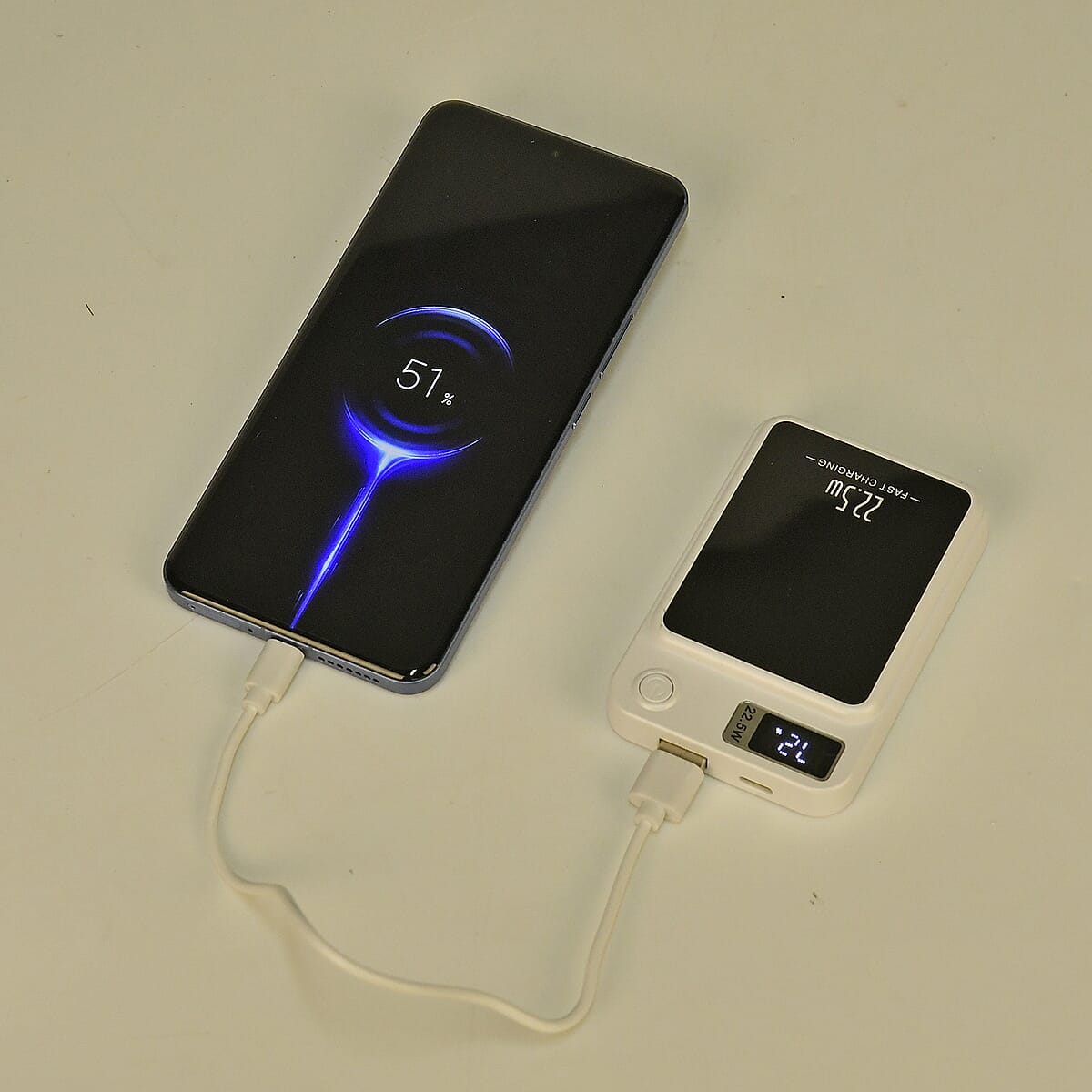 White Fast Charging Power Bank with Wireless Charging Function and LED Digital Display image number 3