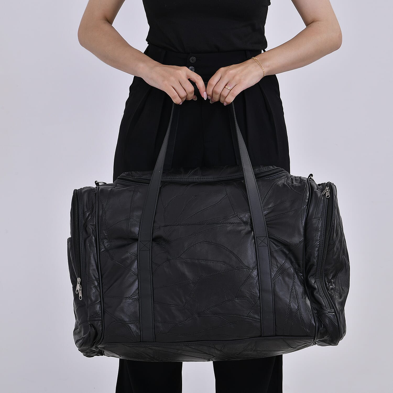 Black Sheep Leather Travel Bag with Shoulder Strap