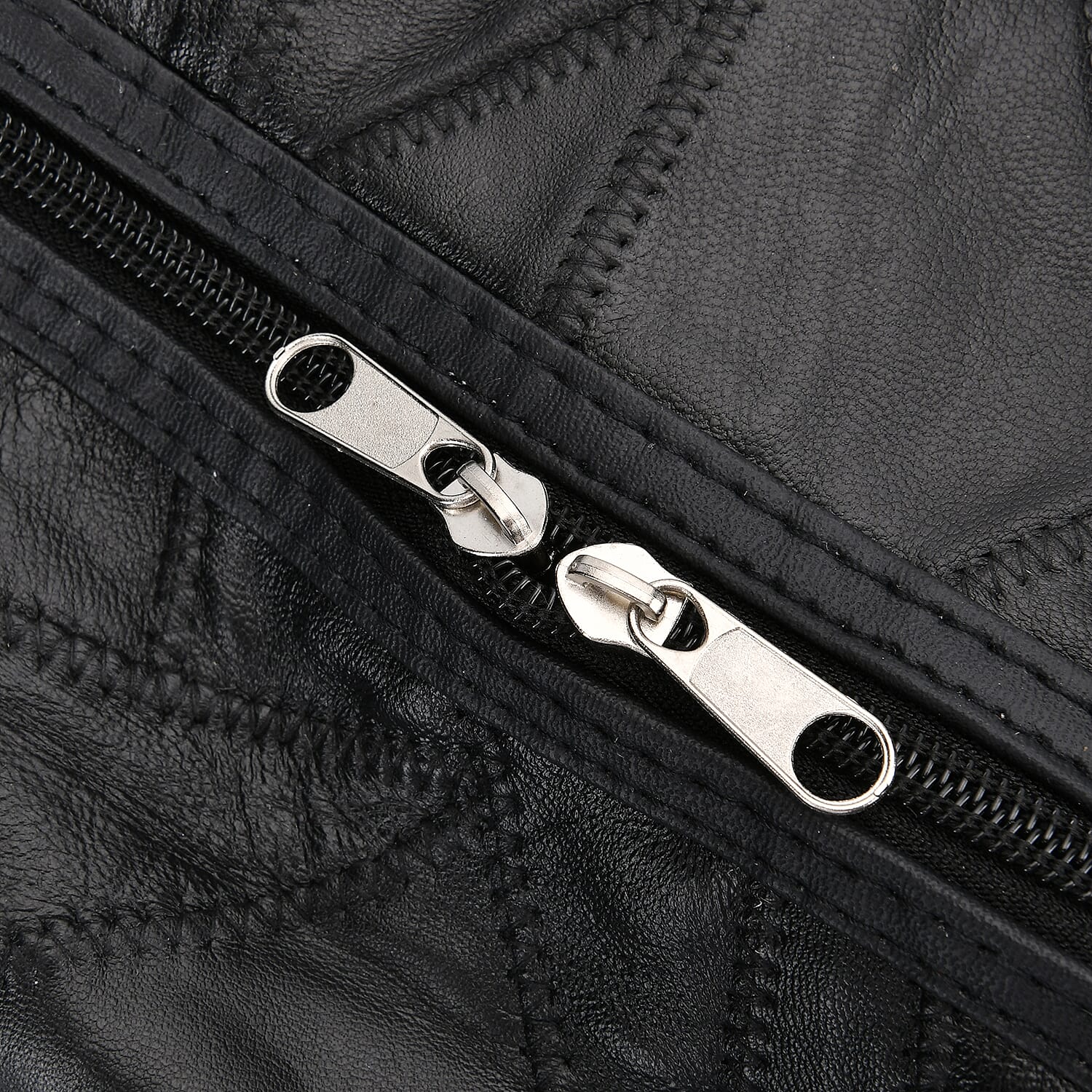 Black Sheep Leather Travel Bag with Shoulder Strap