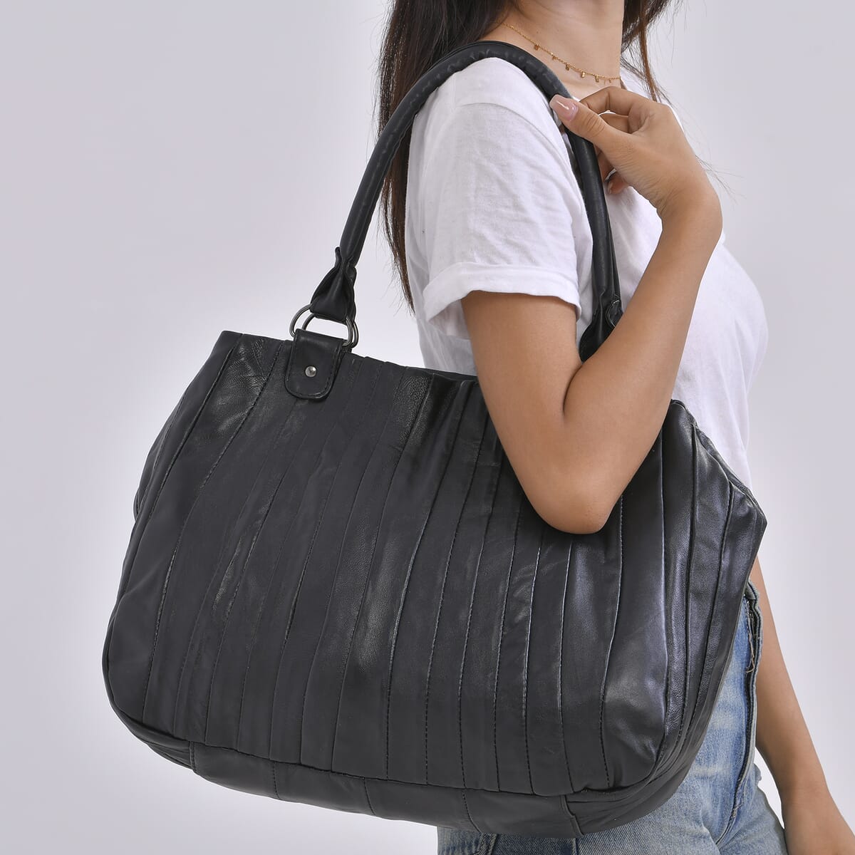 Black Sheepskin Leather Crossbody Bag with Shoulder Strap image number 2