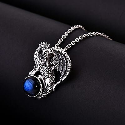 Bali Legacy Malagasy Labradorite 7.30 ctw Dragon Pendant without Chain in Sterling Silver 