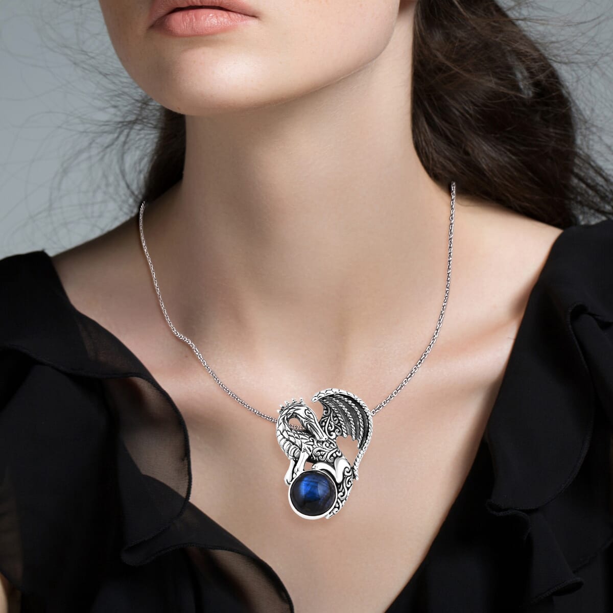 Bali Legacy Malagasy Labradorite 7.30 ctw Dragon Pendant in Sterling Silver  image number 2