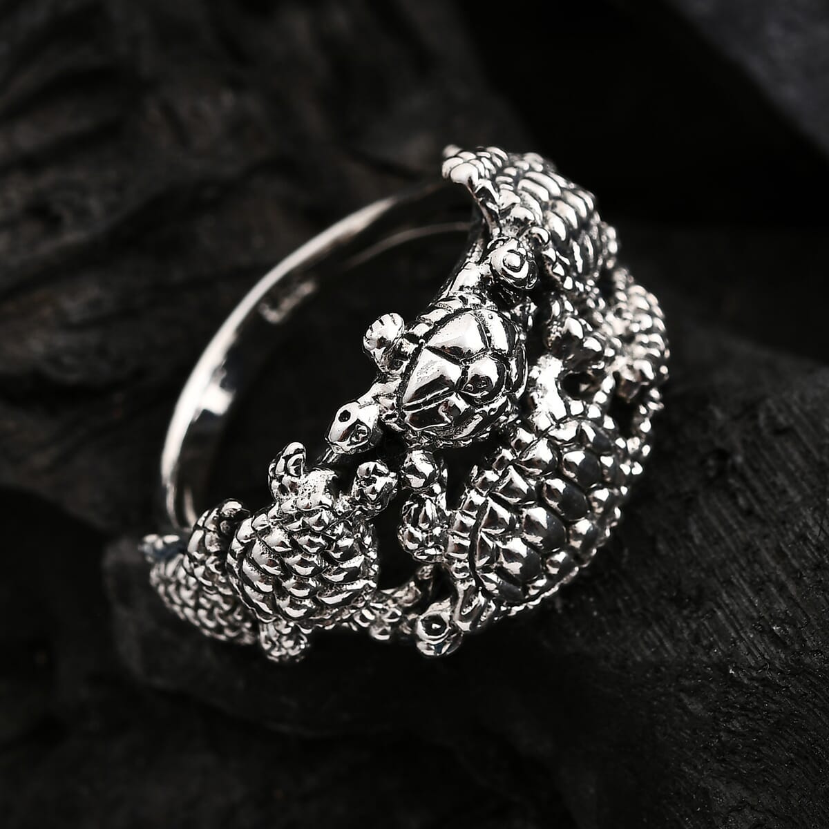 Bali Legacy Turtle Ring in Sterling Silver (Size 9.0) 5.50 Grams image number 1