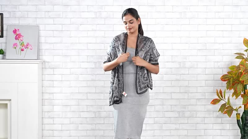 Printed 100% Silk oblong Scarf Color : Black Size :   20 x 65  Inch