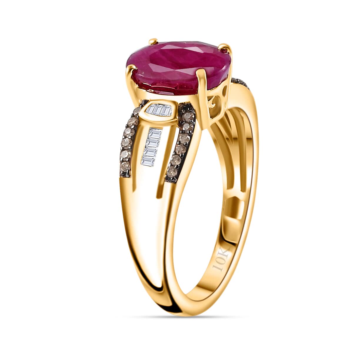 Luxoro 10K Yellow Gold Premium Montepuez Ruby and Natural Champagne and White Diamond Ring (Size 6.0) 2.60 ctw image number 3