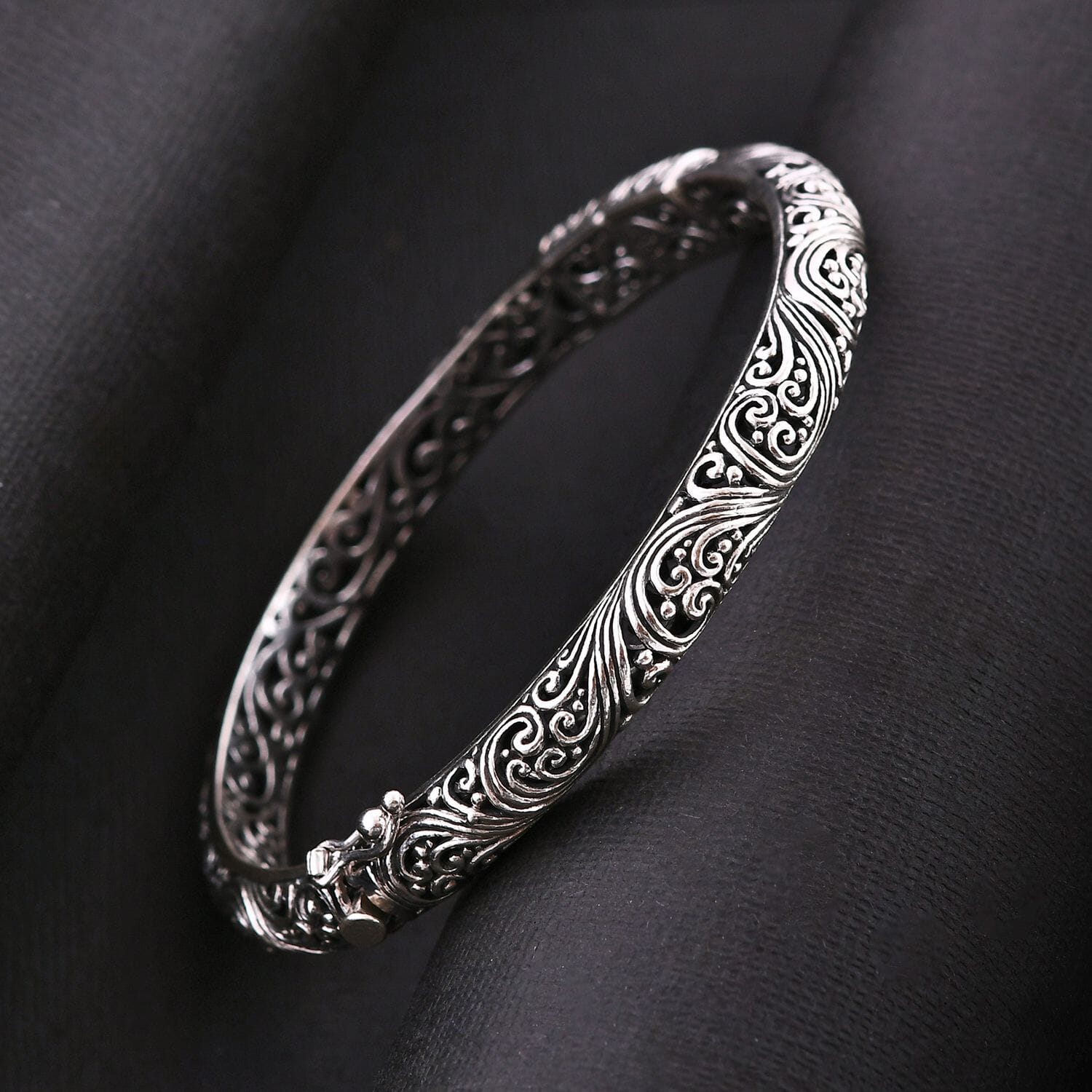 Buy Bali Legacy Filigree Bangle Bracelet in Sterling Silver Buy Bali Legacy Filigree Bangle Bracelet in Sterling Silver