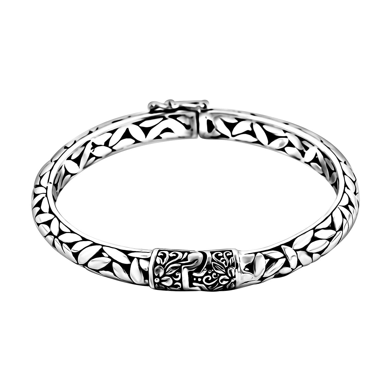 Bali Legacy Leaf Borobudur Bangle Bracelet in Sterling Silver (7.25 In) 27.50 Grams