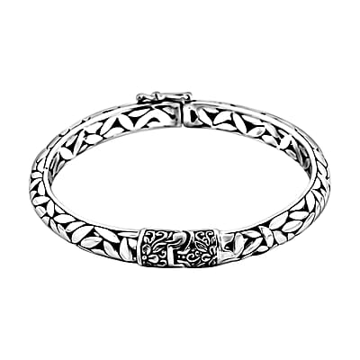 Bali Legacy Leaf Borobudur Bangle Bracelet in Sterling Silver (7.25 In) 27.50 Grams