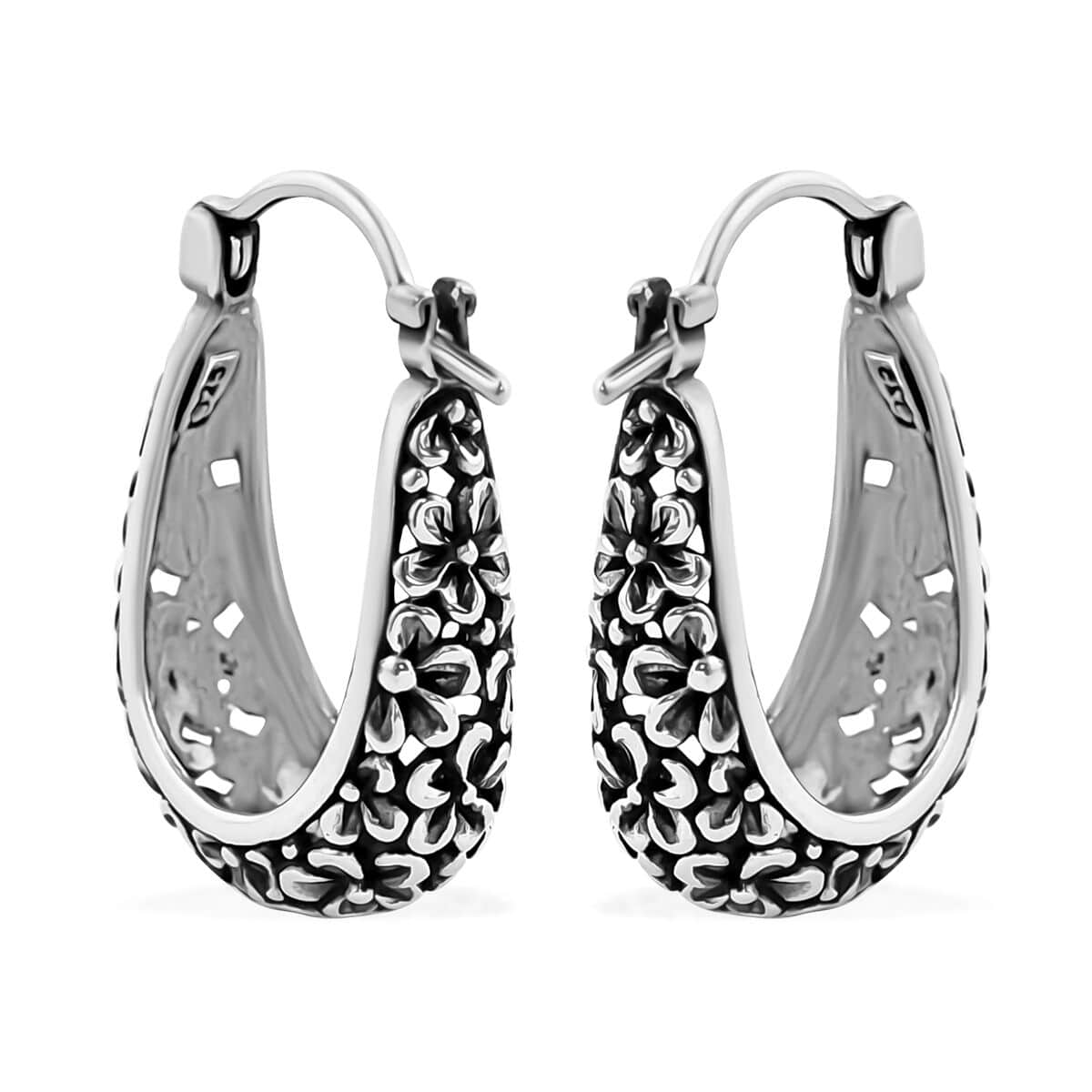 Doorbuster Bali Legacy Frangipani Flower Hoop Earrings in Sterling Silver 6 Grams image number 4