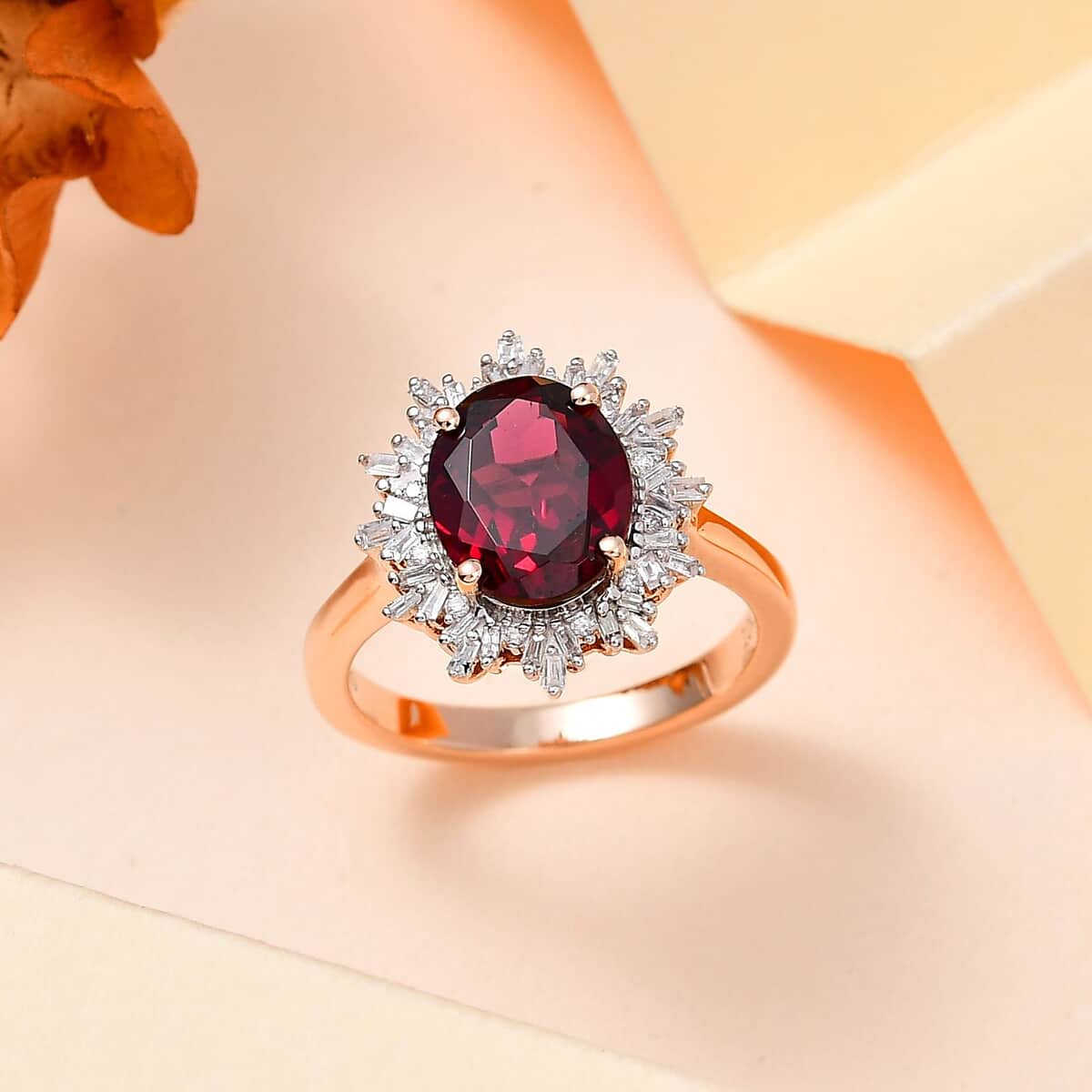 Luxoro 10K Rose Gold Premium Orissa Rhodolite Garnet and G-H I2 Diamond Ring (Size 10.0) 3.25 ctw image number 1