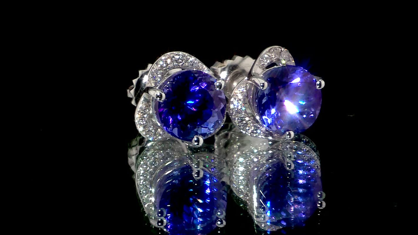 Certified & Appraised Rhapsody 950 Platinum AAAA Tanzanite and E-F VS Diamond Stud Earrings 2.00 ctw