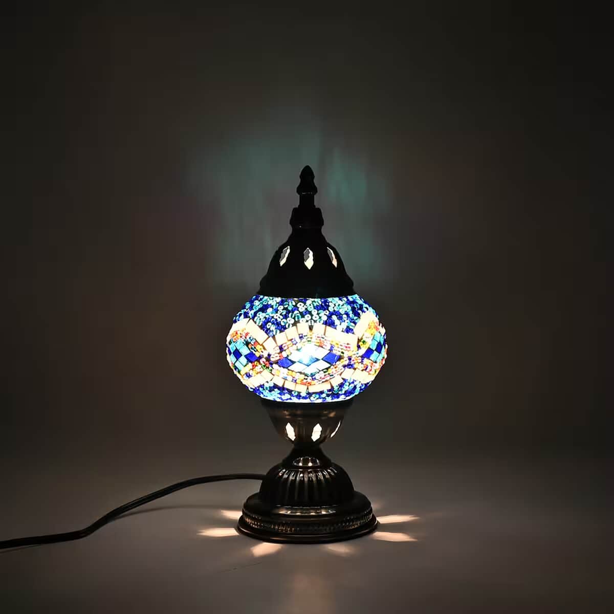 Fragrant Turkish Moroccan Glass Mosaic Table Lamp with Bulb and 10 Pieces of Essential Oils for Aromatherapy (US Plug, 110V, 30W) image number 1