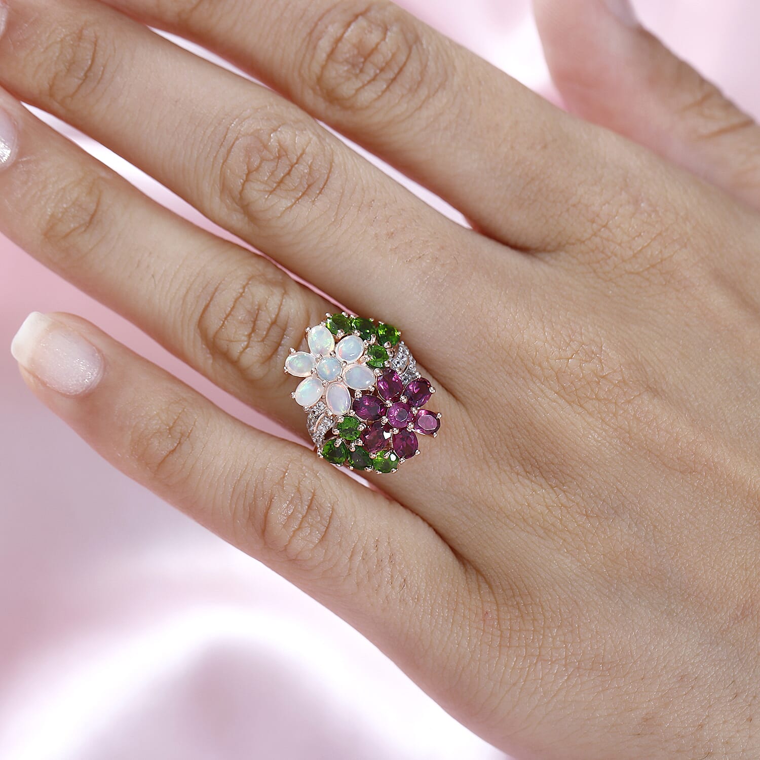 Orissa Rhodolite Garnet and Multi Gemstone Floral Ring in Vermeil Rose Gold Over Sterling Silver (Size 7.0) 3.50 ctw