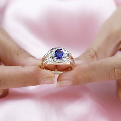 Luxoro 14K Yellow Gold AAA Tanzanite, Diamond (G-H, I2) (0.38 cts) Men's Ring (Size 7.0) (7.80 g) 1.90 ctw