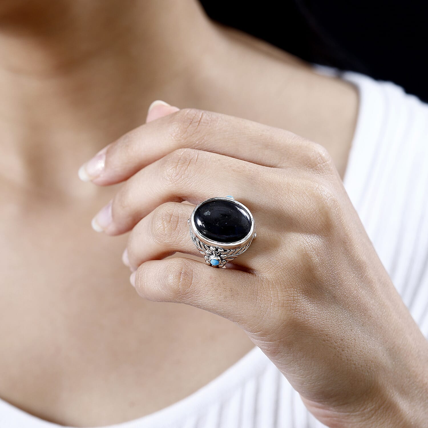 Artisan Crafted Elite Shungite and Sleeping Beauty Turquoise South West Style Feather Ring in Sterling Silver (Size 10.0) 11.40 ctw
